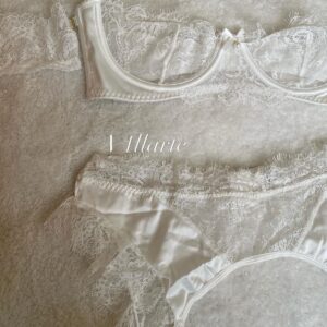 Floral lace white set